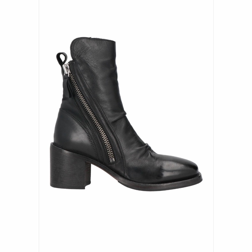 MOMA Black Leather Boots - Picture 4 of 13
